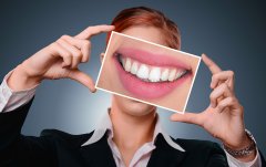 品牌餐廳服務(wù)員不夠熱情，學(xué)學(xué)海底撈怎樣設(shè)計做到“變態(tài)”級服務(wù)？